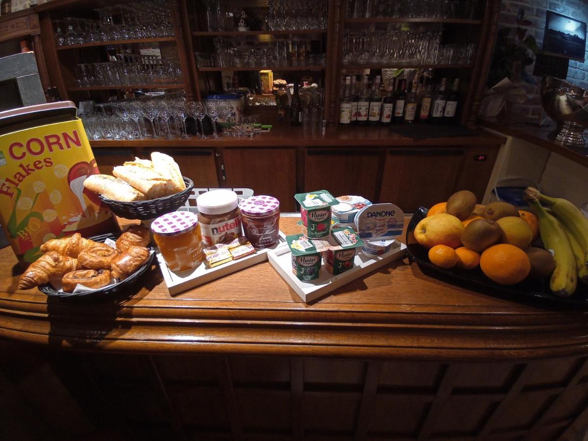 朗贝尔特酒店 La Madelaine-sous-Montreuil 外观 照片